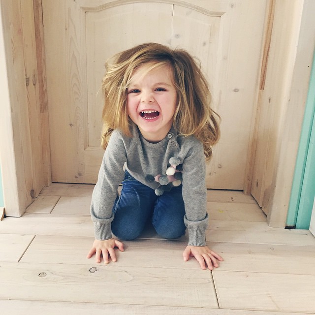 Инстаграм 5 лет. Инстаграм 5 лет. Девочка 5 лет брюнетка. Инстаграм 5 лет. Виола антонова маленькая модель.