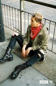 Mino из группы WINNER примерил образ в стиле «гранж» для нового альбома