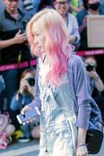 Певица Taeyeon: «кавайная» аэропортная мода