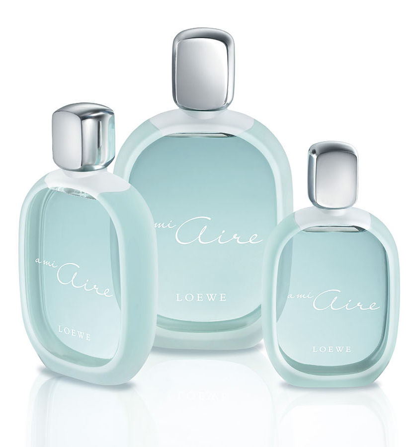 Air me. Loewe a mi aire 100ml. Loewe духи Ami aire. Духи Loewe 30 ml. Loewe a mi aire EDT 100 ml Tester.