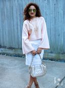 Блуза с рукавами-клеш