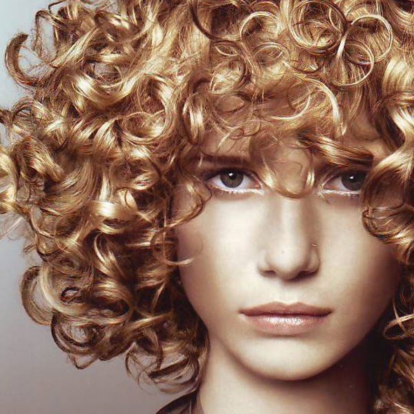 Можно ли красить волосы после химической завивки - статья от экспертов витамин-п-байкальский.рф