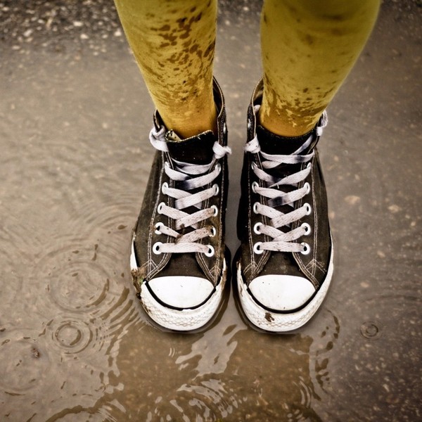 можно ли носить замшевую обувь в дождь