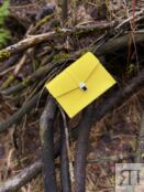 Женская кожаная сумка через плечо желтая Divalli A009 lemon grain