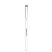 LANDA BRANDA Кисть для консилера плоская CONCEALER BRUSH LDA000501 фото 1