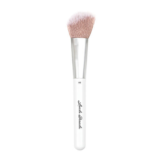 LANDA BRANDA Кисть для контуринга скошенная средняя SCULPTING BRUSH LDA000503 фото 1