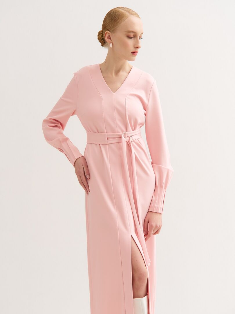 Розовое платье с поясом на кольцах Virele