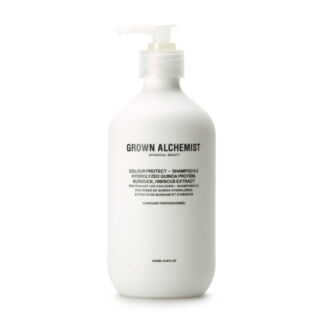Шампунь для защиты цвета окрашенных волос Colour Protect Shampoo 500 мл